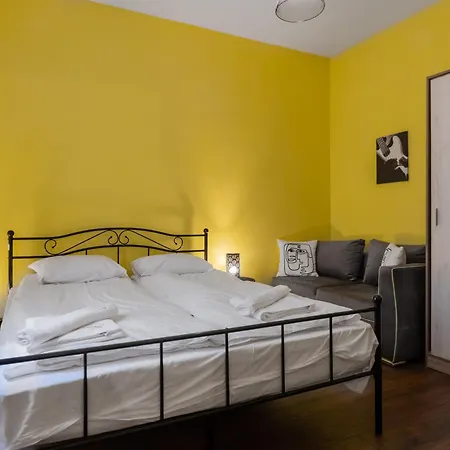2bd Flat In The Heart Of The By Flat Mаnager *